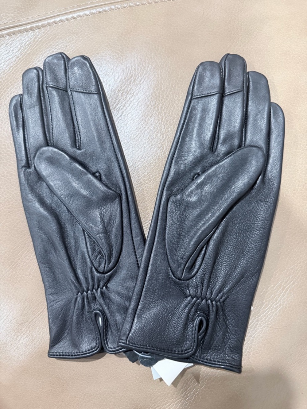 Luxury Soft Genuine Leather Gloves for Women - M/L